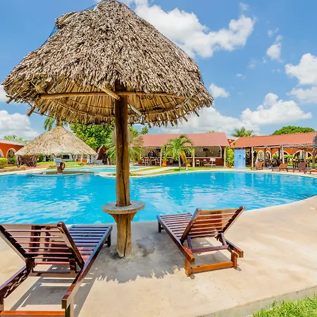 Hacienda Inn-2
